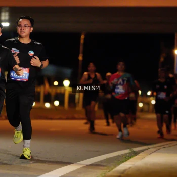 Runner Photo 3704404