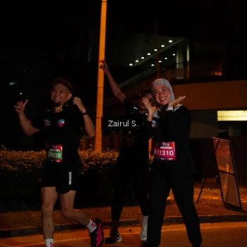 Runner Photo 3704441