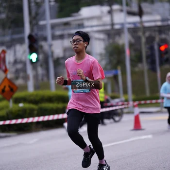 Runner Photo 3704464