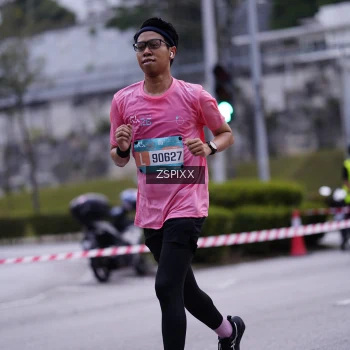 Runner Photo 3704491
