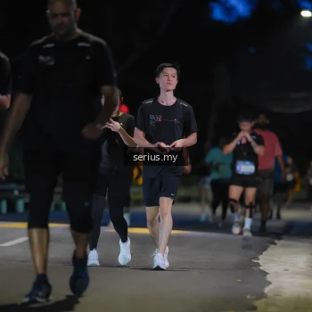 Runner Photo 3704535