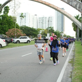 Runner Photo 3704539