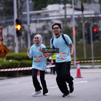 Runner Photo 3704552