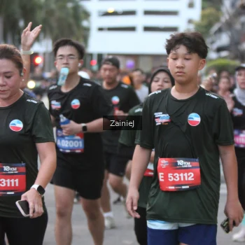 Runner Photo 3704556