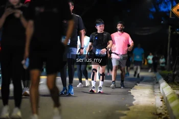 Runner Photo 3704561