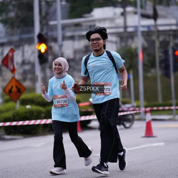 Runner Photo 3704563
