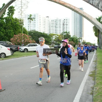 Runner Photo 3704571
