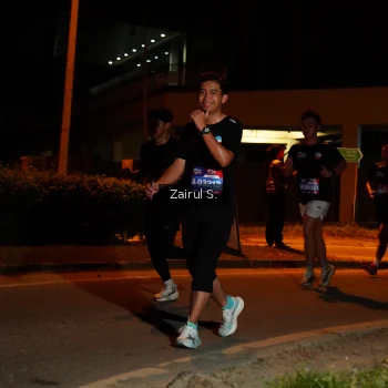 Runner Photo 3704579