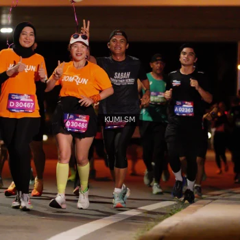 Runner Photo 3704608