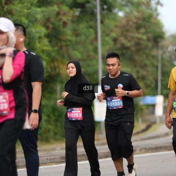 Runner Photo 3704622