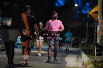 Runner Photo 3704639