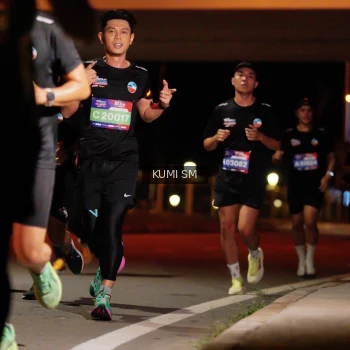 Runner Photo 3704649