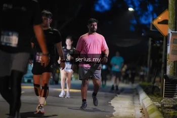 Runner Photo 3704654