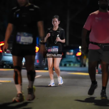 Runner Photo 3704659
