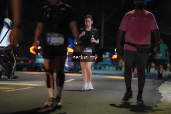 Runner Photo 3704670