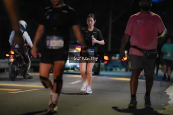 Runner Photo 3704691