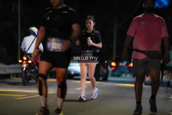 Runner Photo 3704706