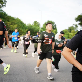 Runner Photo 3704720