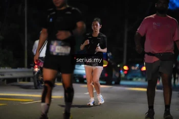 Runner Photo 3704721