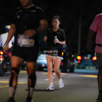 Runner Photo 3704725
