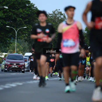 Runner Photo 3704740