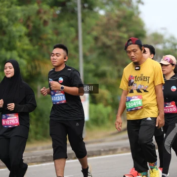 Runner Photo 3704762