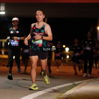 Runner Photo 3704791