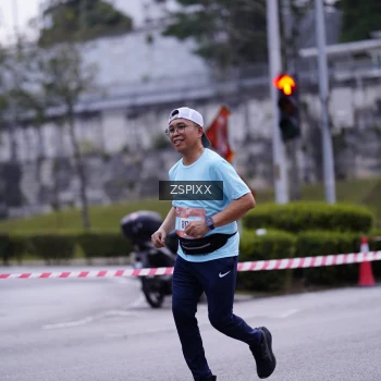 Runner Photo 3704797