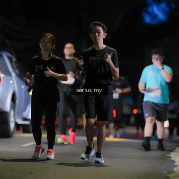 Runner Photo 3704799