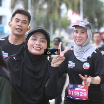 Runner Photo 3704814