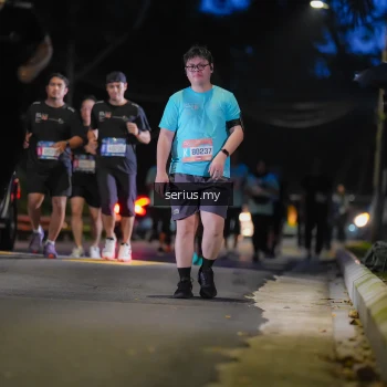 Runner Photo 3704824