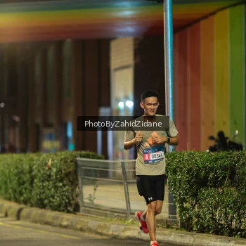 Runner Photo 3704842