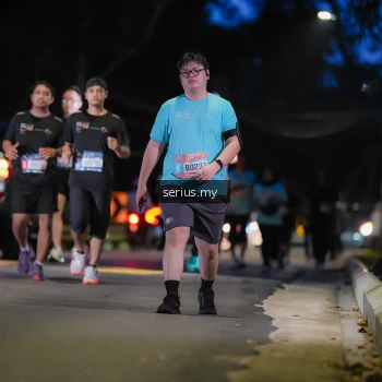 Runner Photo 3704856