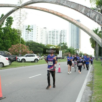 Runner Photo 3704858