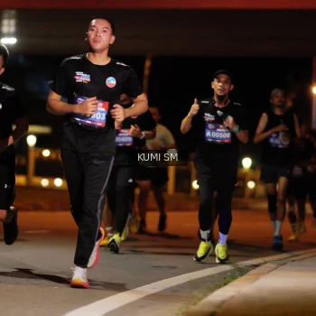 Runner Photo 3704868