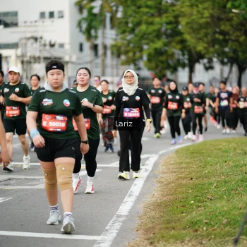 Runner Photo 3704873