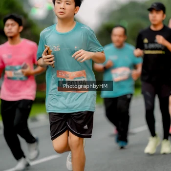 Runner Photo 3704878