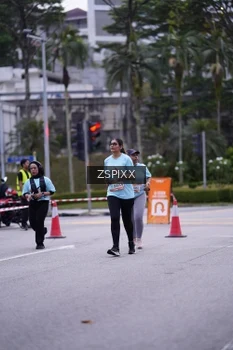 Runner Photo 3704885