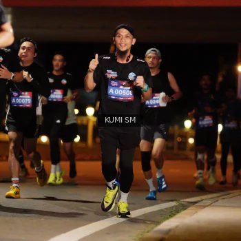 Runner Photo 3704910