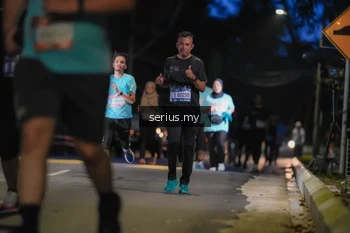 Runner Photo 3704926
