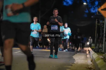 Runner Photo 3704931