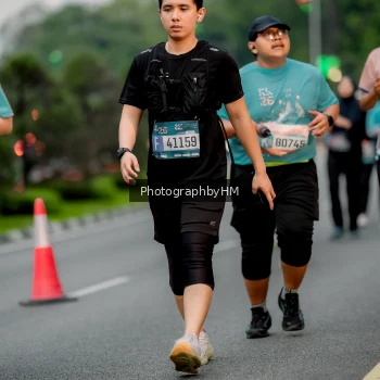 Runner Photo 3704934