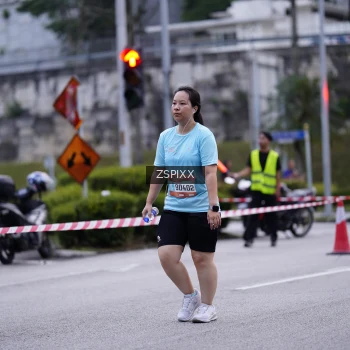 Runner Photo 3704943