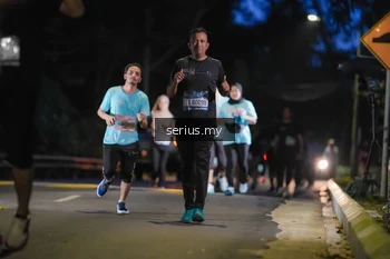 Runner Photo 3704953