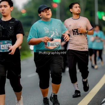 Runner Photo 3704962