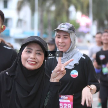 Runner Photo 3704965