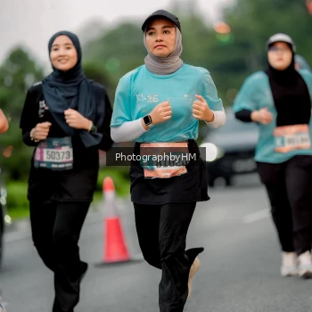 Runner Photo 3704985