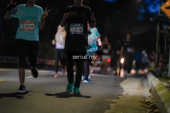 Runner Photo 3704986