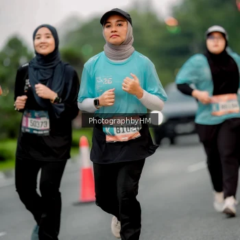 Runner Photo 3704990