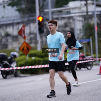 Runner Photo 3705009